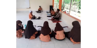 Pembiasaan Tadarus Al Quran Setiap  selasa sampai kamis